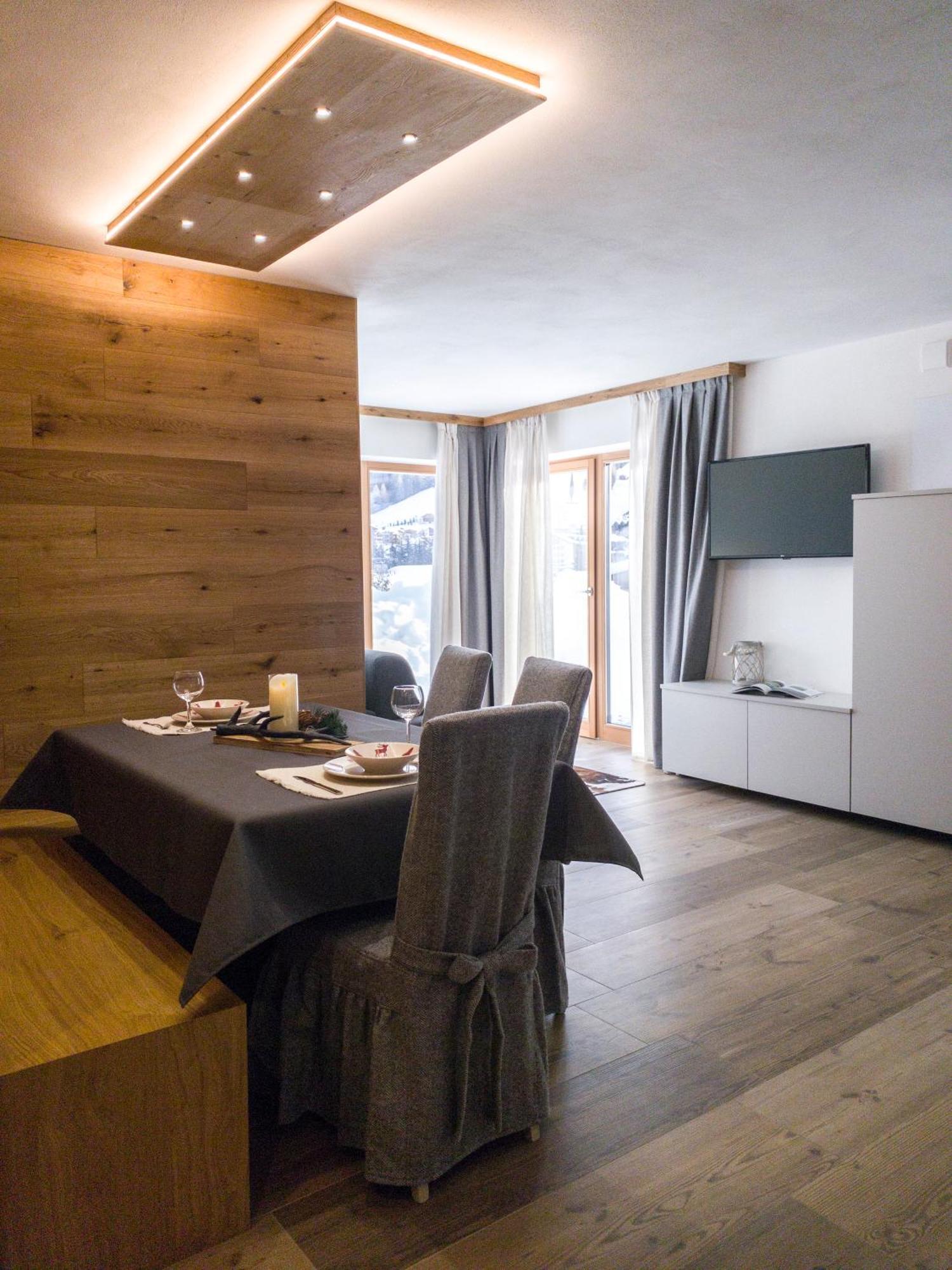 Aparthotel Ciasa Nene Franzl à Badia  Extérieur photo